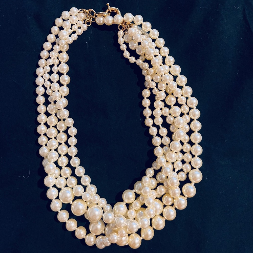 J crew twisted pear necklace. Worn twice! This is sold out at J crew!